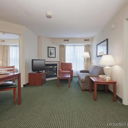 Residence Inn By Marriott Tulsa South Exterior foto